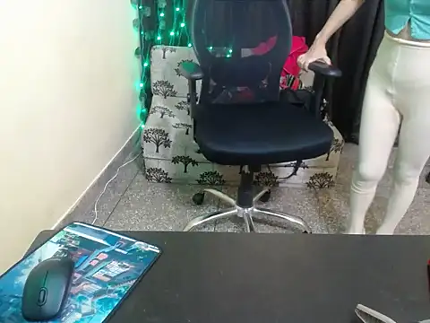 Snapshot of Im_Malaika chatting on March 16, 4:55 pm Im Malaika online show from March 16, 4:55 pm