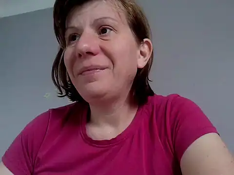 Snapshot of alicexox0 chatting on March 12, 9:15 am alicexox0 online show from March 12, 9:15 am