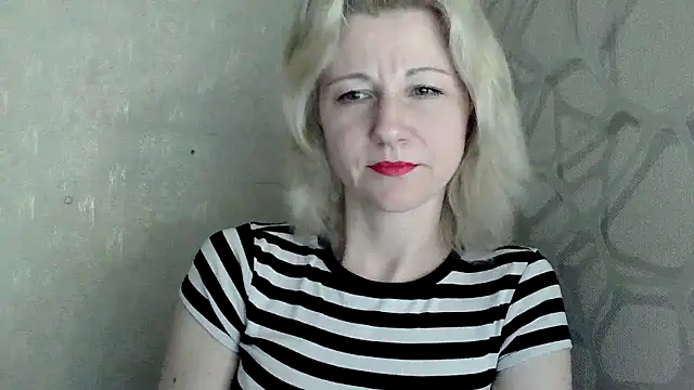 Snapshot of Katerina-Kissa chatting on March 4, 8:15 pm Katerina-Kissa online show from March 4, 8:15 pm