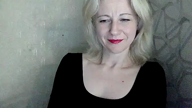 Snapshot of Katerina-Kissa chatting on March 21, 7:06 pm Katerina-Kissa online show from March 21, 7:06 pm