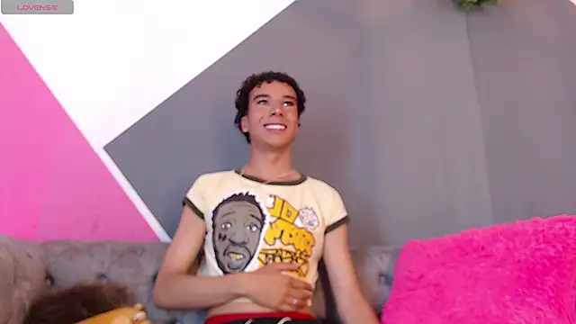 Snapshot of Lord_Tayron chatting on March 5, 3:02 am Lord Tayron online show from March 5, 3:02 am