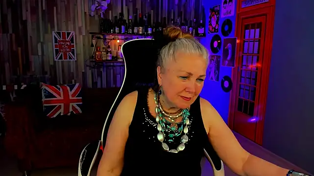 Snapshot of LilaMaharani chatting on March 31, 1:00 pm LilaMaharani online show from March 31, 1:00 pm