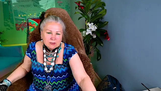 LilaMaharani online show from May 14, 1:07 pm