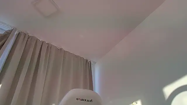 Snapshot of MisssKaya chatting on March 9, 3:05 pm MisssKaya online show from March 9, 3:05 pm