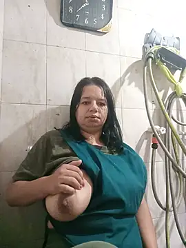 roxana e43 online show from June 12, 4:44 am