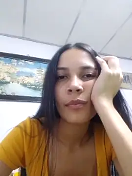 Snapshot of BiancaRoyale chatting on March 21, 5:23 am BiancaRoyale online show from March 21, 5:23 am