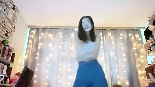 Snapshot of JInaMillsap chatting on March 14, 8:09 am JInaMillsap online show from March 14, 8:09 am