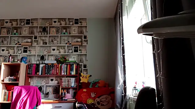 Snapshot of JInaMillsap chatting on March 23, 8:07 am JInaMillsap online show from March 23, 8:07 am