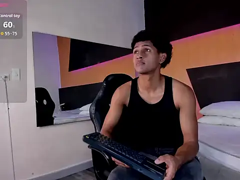 james lee2 online show from March 15, 7:20 pm