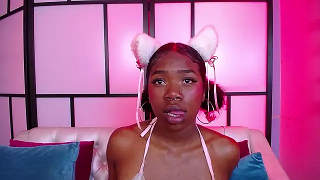 Snapshot of Valkiryaa_soul chatting on March 10, 1:05 pm Valkiryaa soul online show from March 10, 1:05 pm