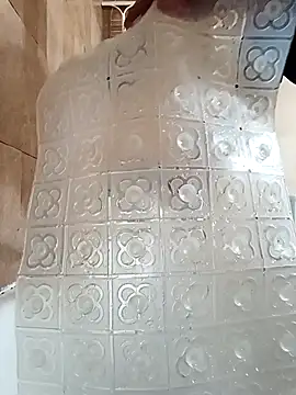 Snapshot of danyelC2 chatting on March 9, 8:24 pm danyelC2 online show from March 9, 8:24 pm