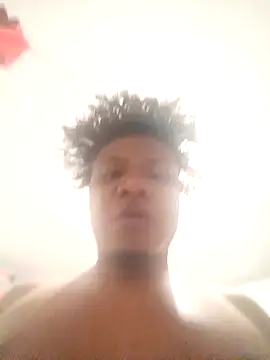 Snapshot of solopetalo chatting on March 3, 12:17 am solopetalo online show from March 3, 12:17 am