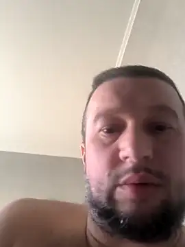 Snapshot of ser222ser chatting on March 8, 10:19 am ser222ser online show from March 8, 10:19 am