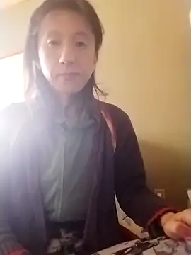 Snapshot of mako7612 chatting on March 7, 5:59 am mako7612 online show from March 7, 5:59 am