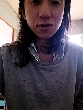 Snapshot of mako7612 chatting on March 9, 4:05 am mako7612 online show from March 9, 4:05 am