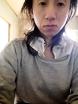 Snapshot of mako7612 chatting on March 11, 6:52 am mako7612 online show from March 11, 6:52 am