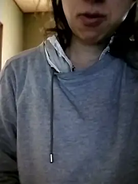 Snapshot of mako7612 chatting on March 20, 2:05 am mako7612 online show from March 20, 2:05 am