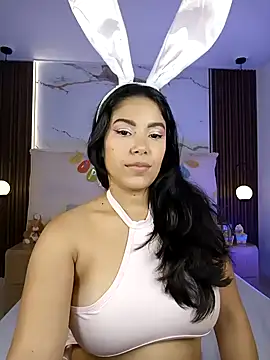 BrendaKyess online show from March 24, 7:19 pm