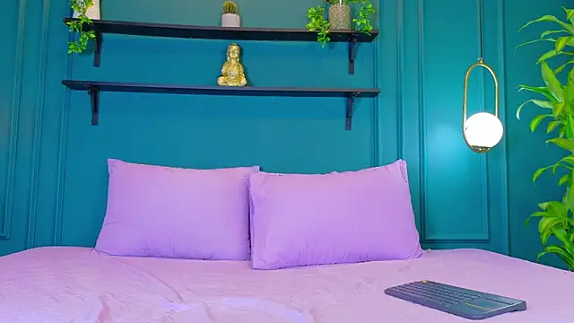 Snapshot of AbbyBelucci chatting on March 21, 12:59 am AbbyBelucci online show from March 21, 12:59 am