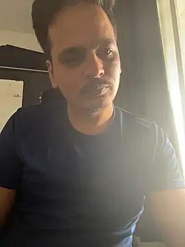 the guy u desire online show from August 2, 5:06 am