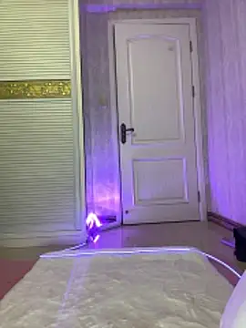 Snapshot of hot_soft22 chatting on March 20, 3:17 pm hot soft22 online show from March 20, 3:17 pm