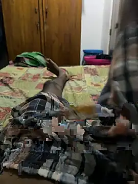 Snapshot of DimuthuBoy chatting on March 11, 3:07 pm DimuthuBoy online show from March 11, 3:07 pm