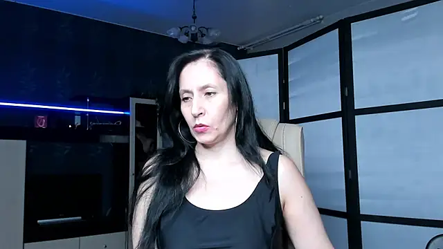 Lucky Milf online show from July 9, 2:21 pm