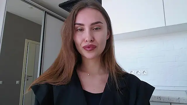 Snapshot of yourameliaa chatting on April 16, 11:33 am yourameliaa online show from April 16, 11:33 am
