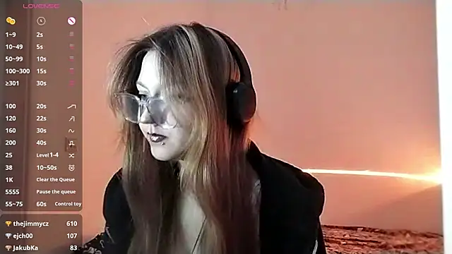 Snapshot of CucKuhta chatting on March 27, 12:16 pm CucKuhta online show from March 27, 12:16 pm