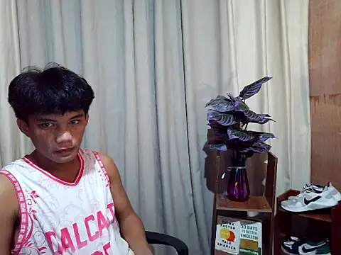 Snapshot of marksurelyhard chatting on March 6, 7:49 am marksurelyhard online show from March 6, 7:49 am