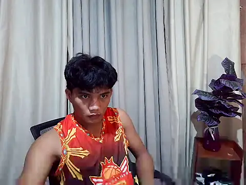 Snapshot of marksurelyhard chatting on March 21, 3:59 pm marksurelyhard online show from March 21, 3:59 pm