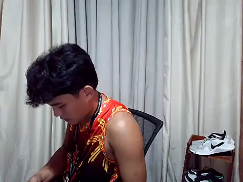 Snapshot of marksurelyhard chatting on March 26, 10:10 am marksurelyhard online show from March 26, 10:10 am