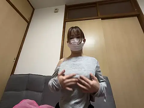airi-ai0302 online show from June 16, 5:15 pm