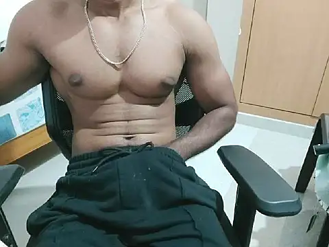 kratosTheHunk online show from August 6, 5:26 pm