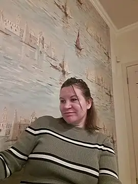 Snapshot of LaraHarper chatting on March 13, 10:16 pm LaraHarper online show from March 13, 10:16 pm