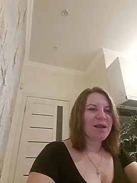 Snapshot of LaraHarper chatting on March 19, 12:58 am LaraHarper online show from March 19, 12:58 am