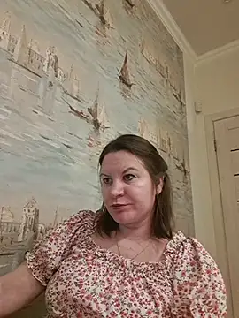 Snapshot of LaraHarper chatting on March 22, 10:35 pm LaraHarper online show from March 22, 10:35 pm