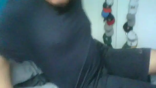 aloking2004 online show from March 18, 5:16 pm