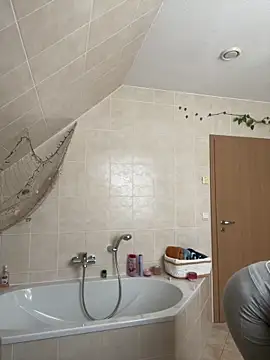 Snapshot of Johanna420 chatting on March 29, 8:25 am Johanna420 online show from March 29, 8:25 am