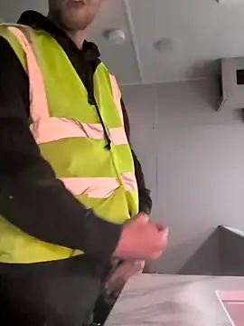 Snapshot of cowboyheaven123 chatting on March 12, 12:39 am cowboyheaven123 online show from March 12, 12:39 am