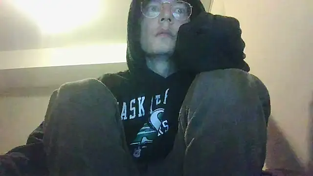 Snapshot of KinkyKittyBoy chatting on March 17, 1:10 am KinkyKittyBoy online show from March 17, 1:10 am