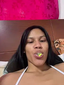 Snapshot of KathLovee chatting on July 9, 5:50 pm KathLovee online show from July 9, 5:50 pm