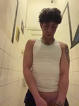 Snapshot of TitanNoir chatting on March 8, 8:56 pm TitanNoir online show from March 8, 8:56 pm