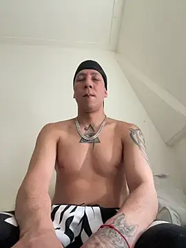 Snapshot of TitanNoir chatting on March 23, 10:30 am TitanNoir online show from March 23, 10:30 am