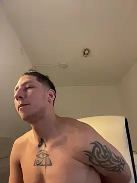 Snapshot of TitanNoir chatting on March 28, 8:36 am TitanNoir online show from March 28, 8:36 am