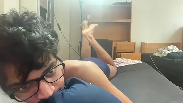 Snapshot of nickabraham chatting on March 6, 4:36 pm nickabraham online show from March 6, 4:36 pm