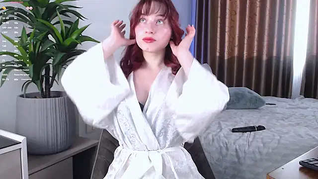 Snapshot of MinaGlow chatting on March 13, 1:01 am MinaGlow online show from March 13, 1:01 am