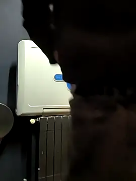 Snapshot of vikingo3333 chatting on March 22, 12:03 am vikingo3333 online show from March 22, 12:03 am