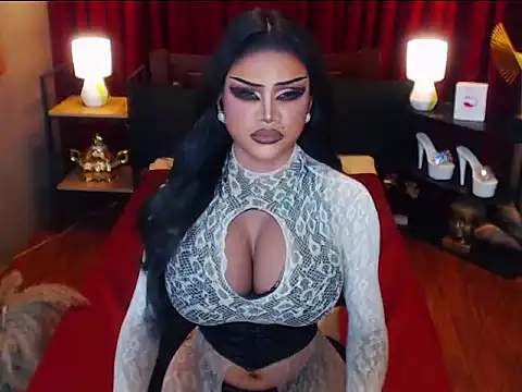 Snapshot of CleoHarkness chatting on March 14, 11:37 am CleoHarkness online show from March 14, 11:37 am