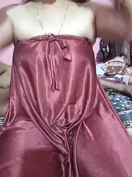 Couple hot999 online show from July 5, 9:44 pm